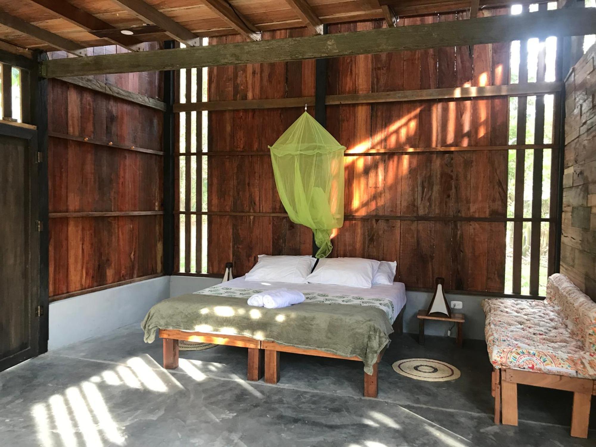 Amazona Lodge レティシア エクステリア 写真